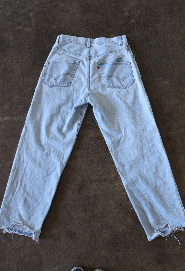 Vintage Levi’s 501 Staple & Hue