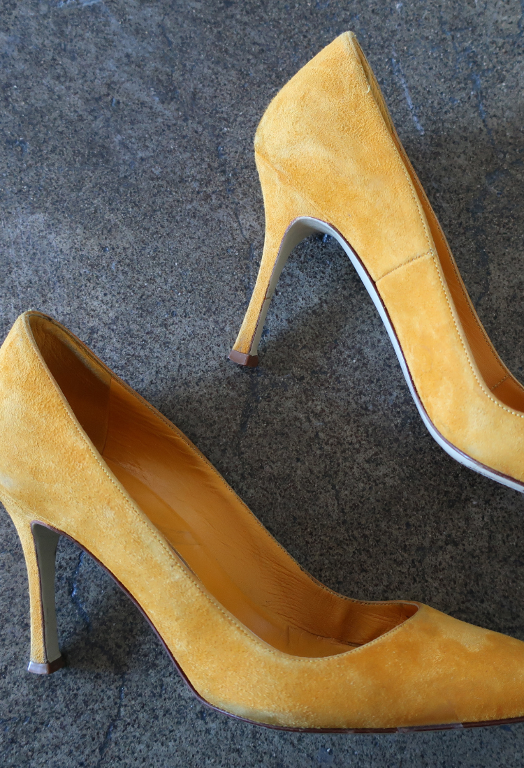 Suede Leather Pumps by Manolo Blahnik Staple & Hue