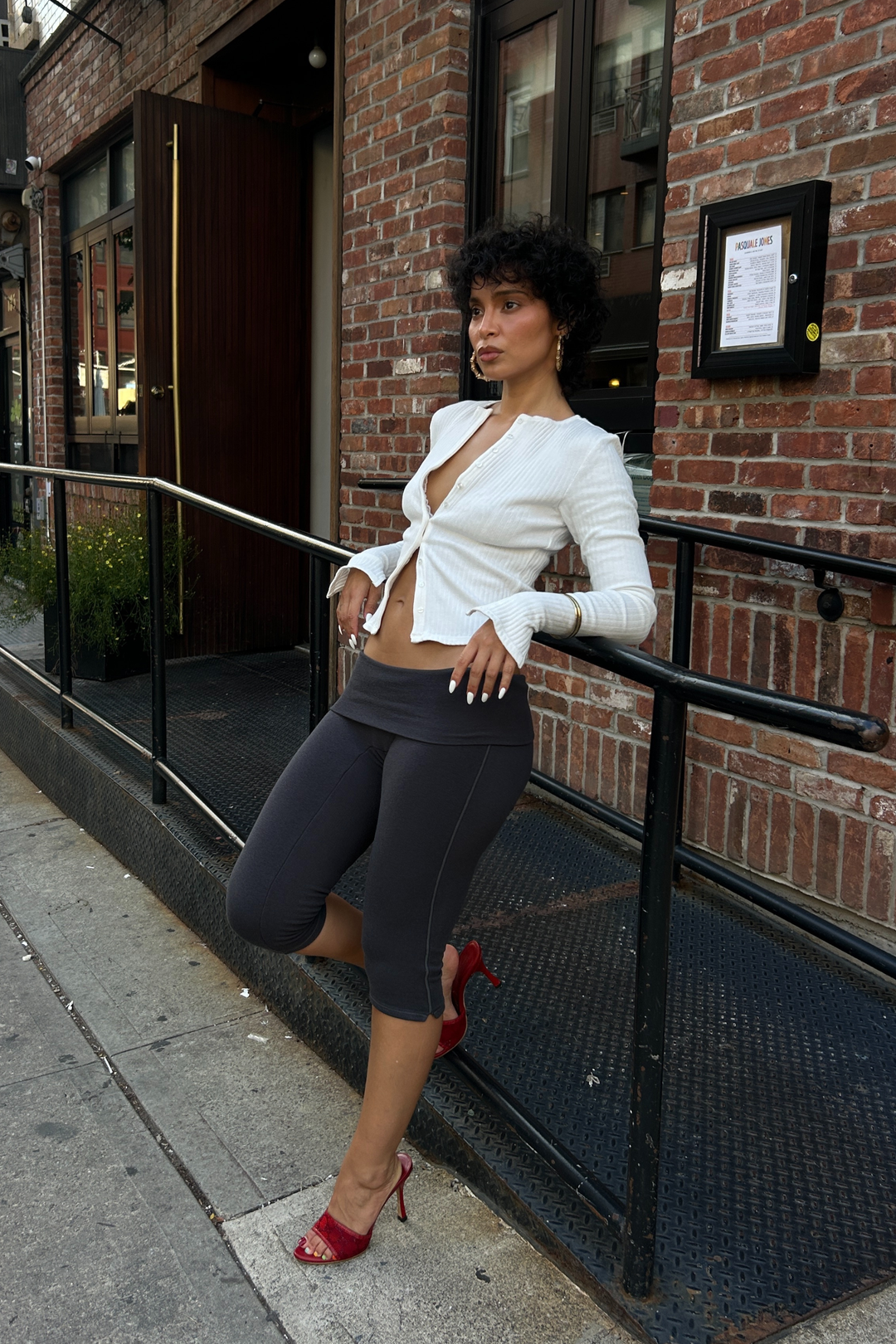 Classic Capri Navy